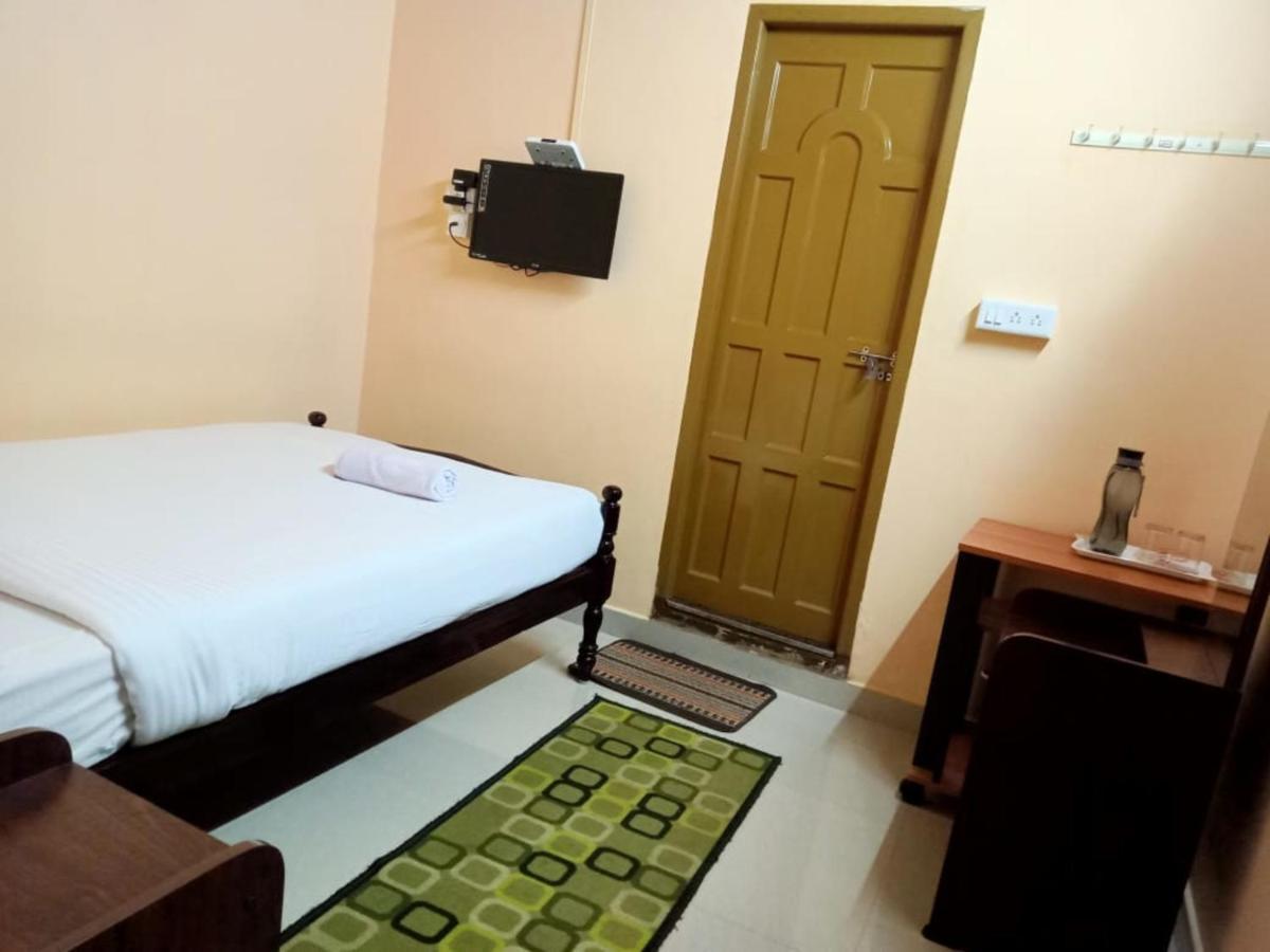 Mangalappillil Homestay Munnar Bagian luar foto