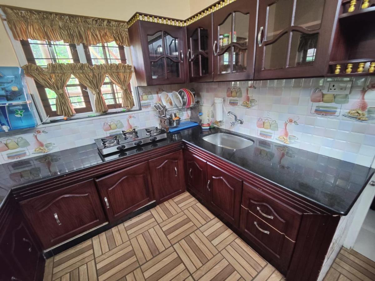 Mangalappillil Homestay Munnar Bagian luar foto